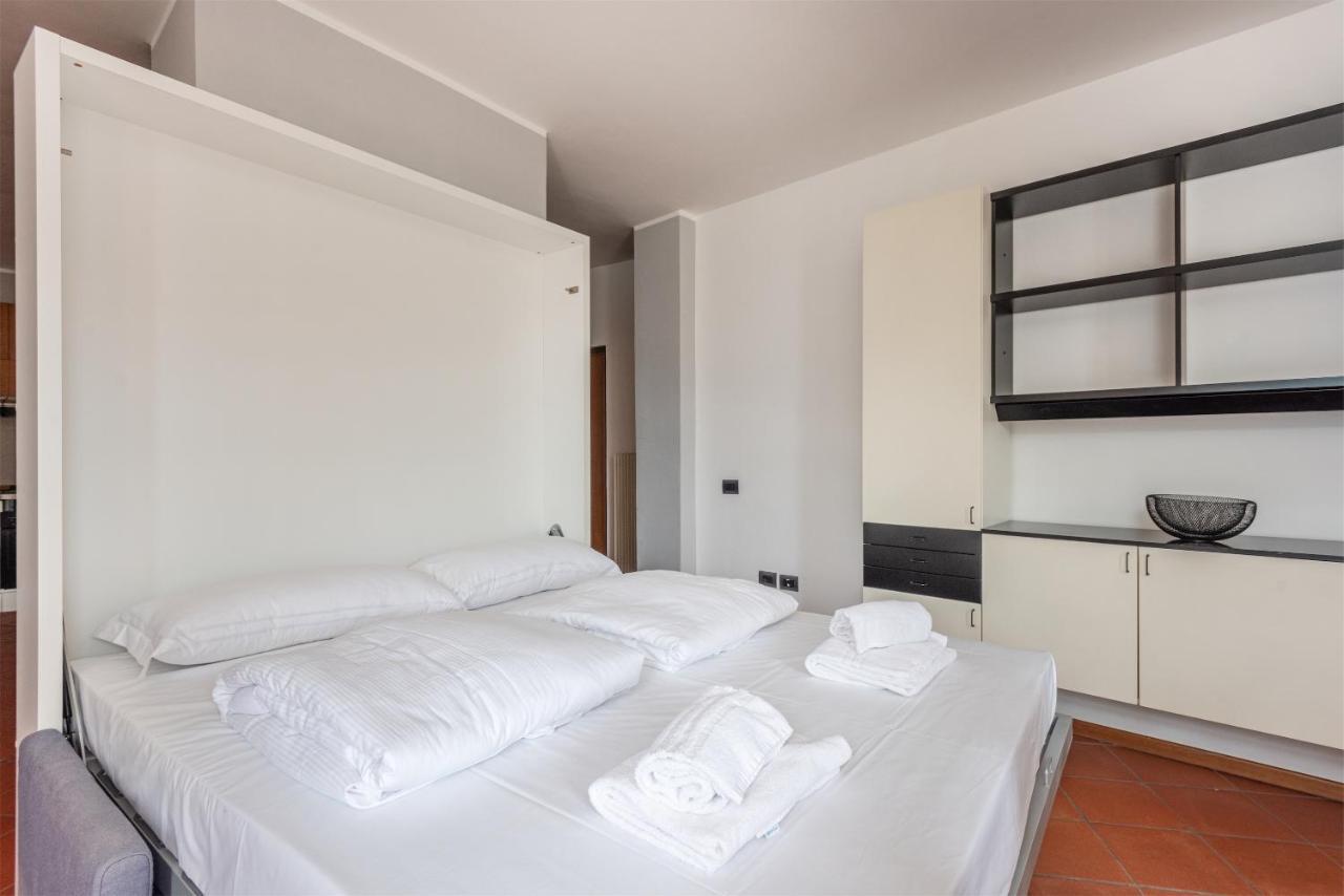 Casa La Torre, The View On The Lake Riva del Garda Bagian luar foto
