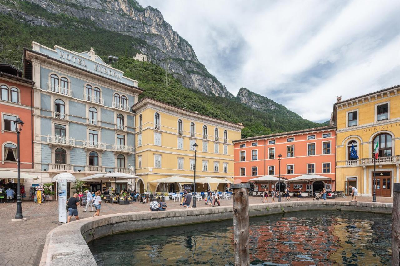 Casa La Torre, The View On The Lake Riva del Garda Bagian luar foto